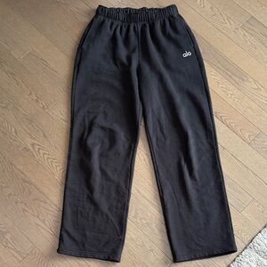 Alo Accolade Black Sweatpants